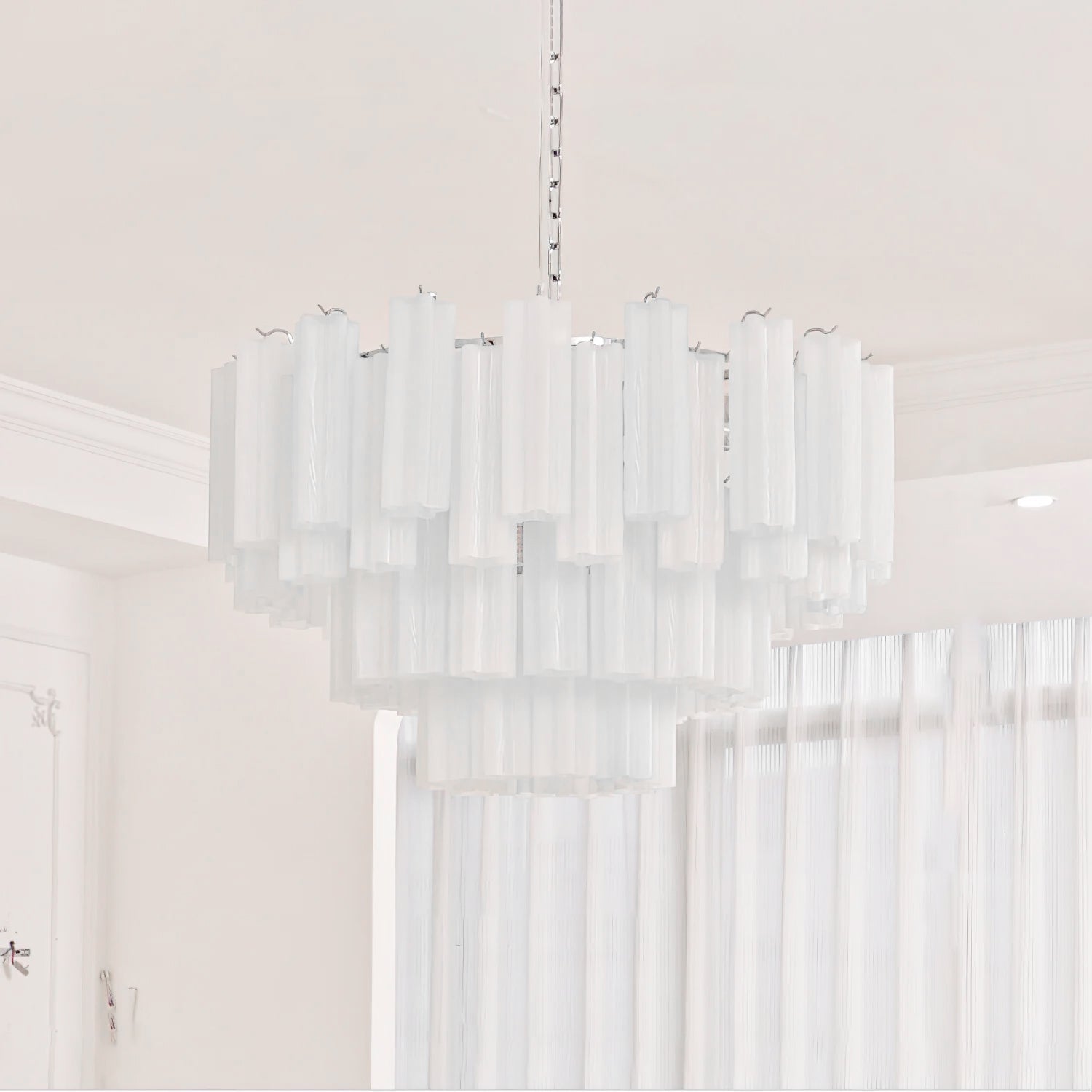 Aveline Glass Chandelier