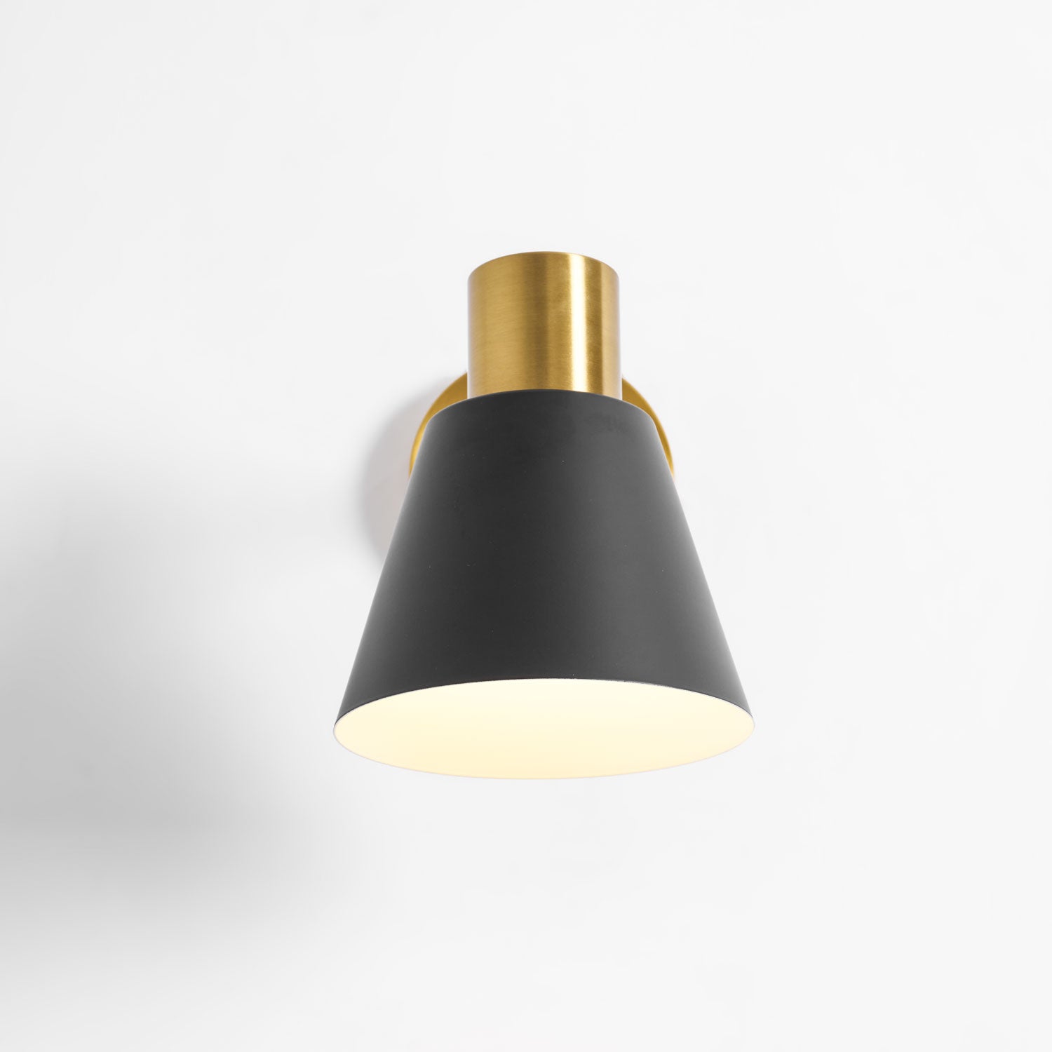 Adjustable Armed Wall Lamp