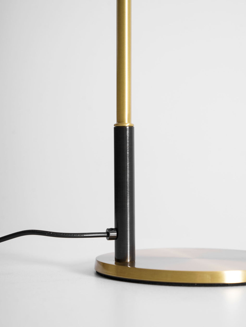Ari Scandustrial Table Lamp