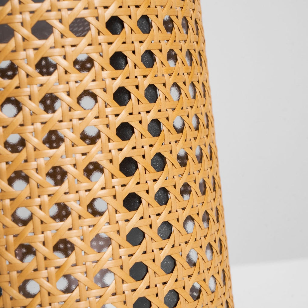 Arlette Solar Outdoor Lantern Lamp