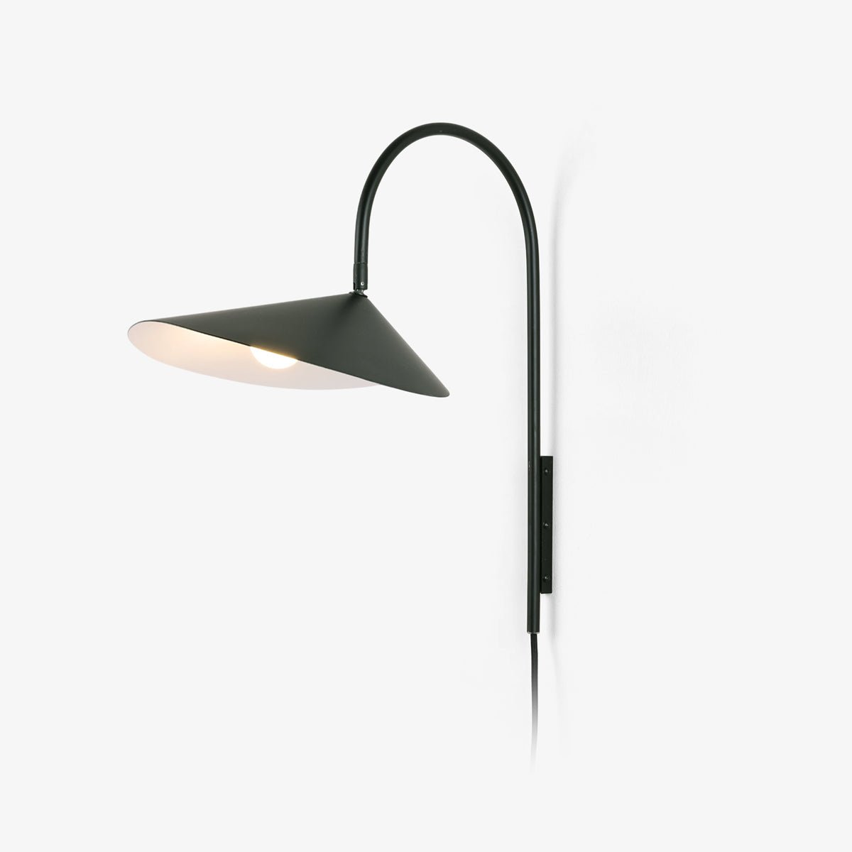 Alocasia Swivel Plug-in Wall Lamp