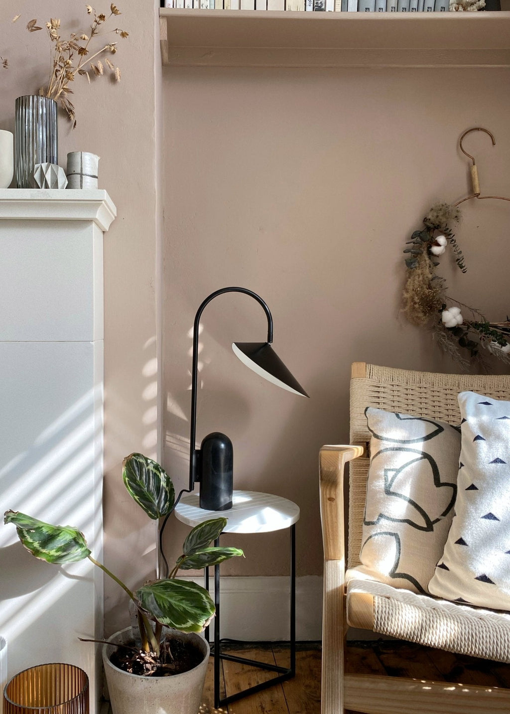 Aven Table Lamp