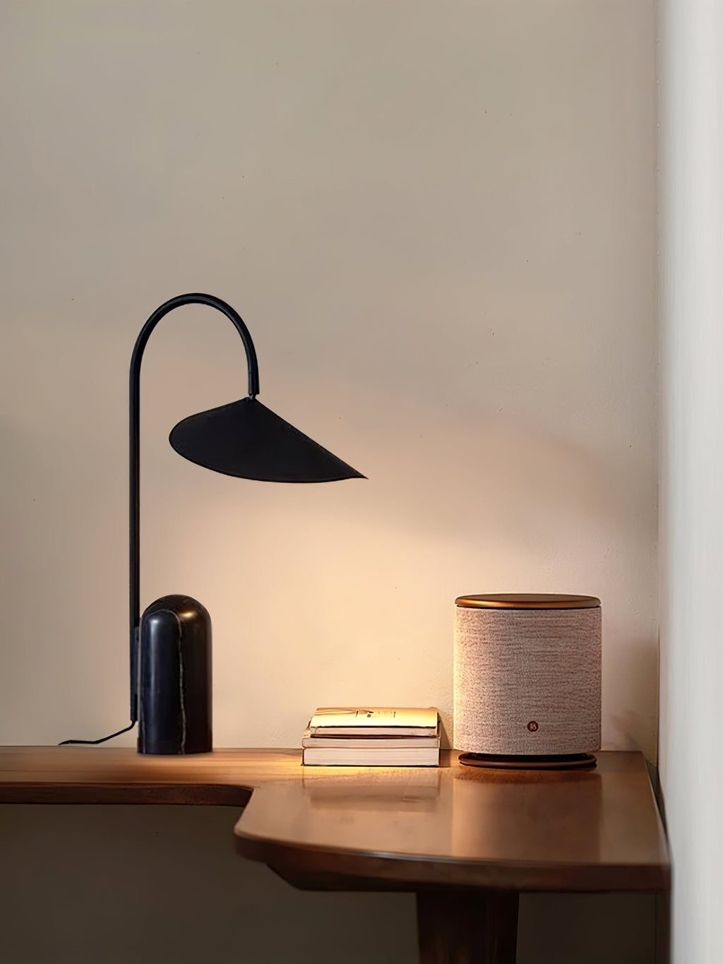 Aven Table Lamp