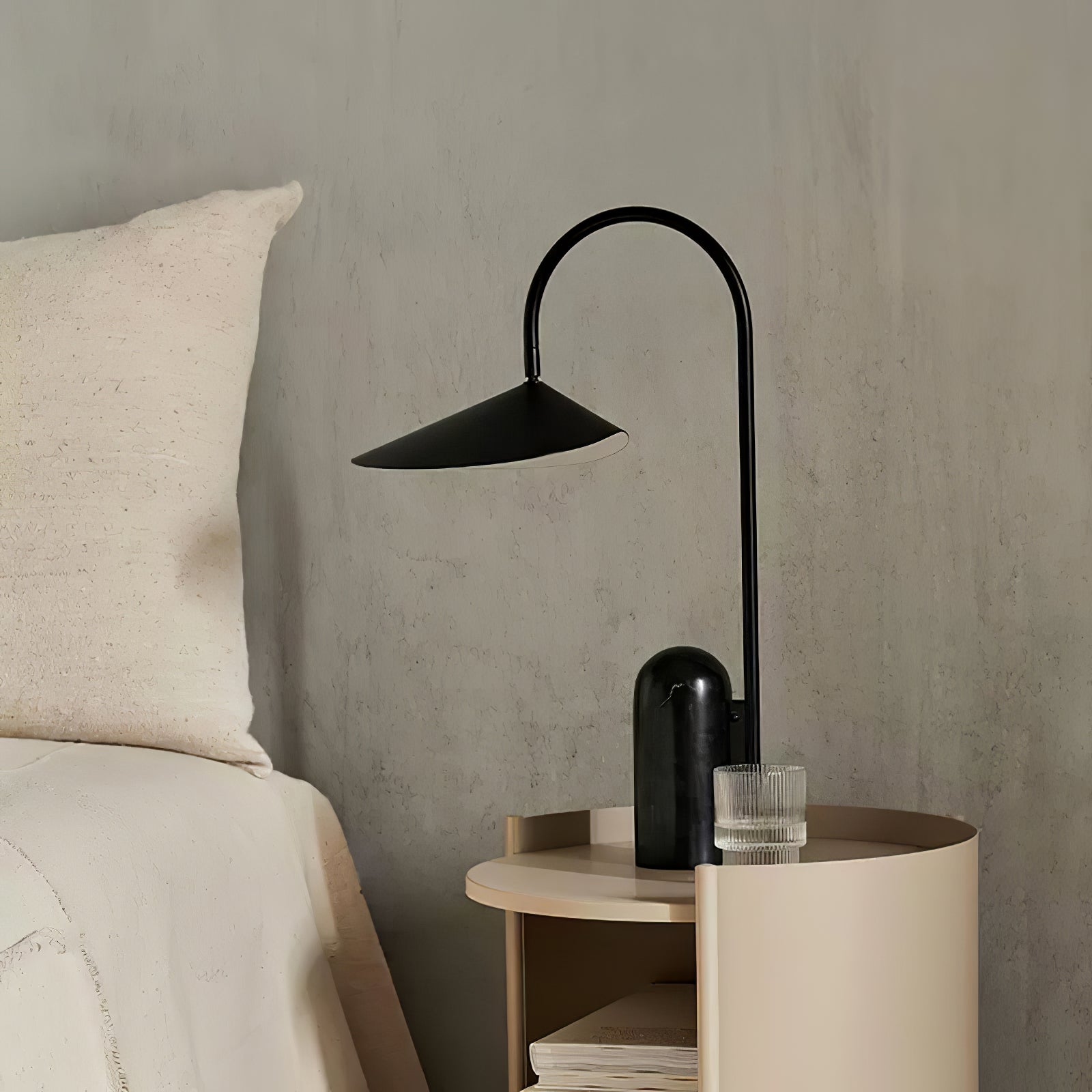 Aven Table Lamp