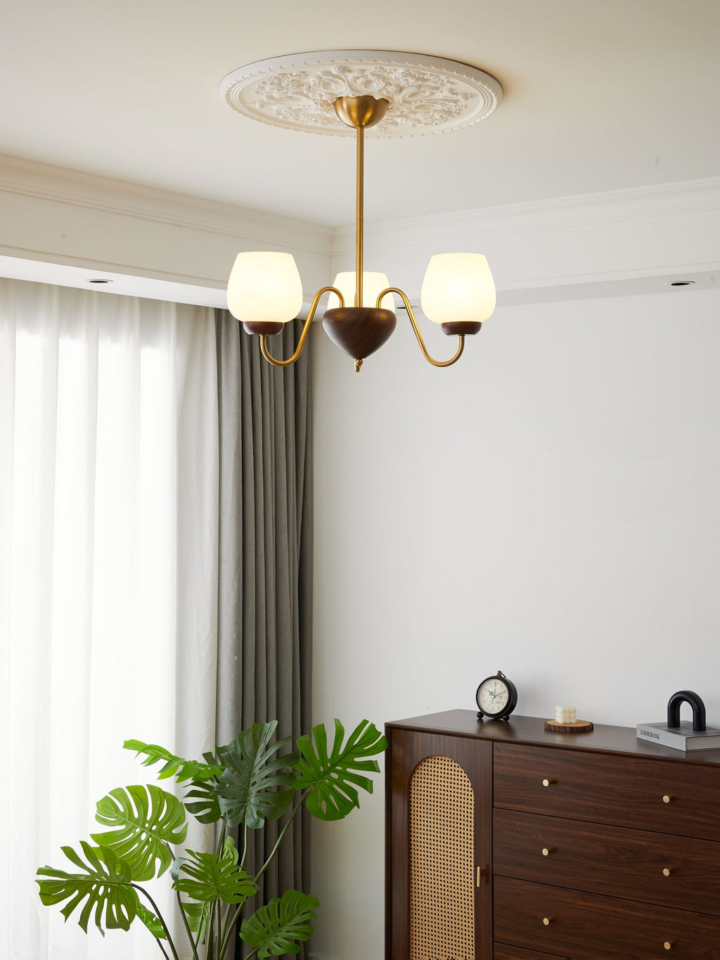 Aurorium Chandelier