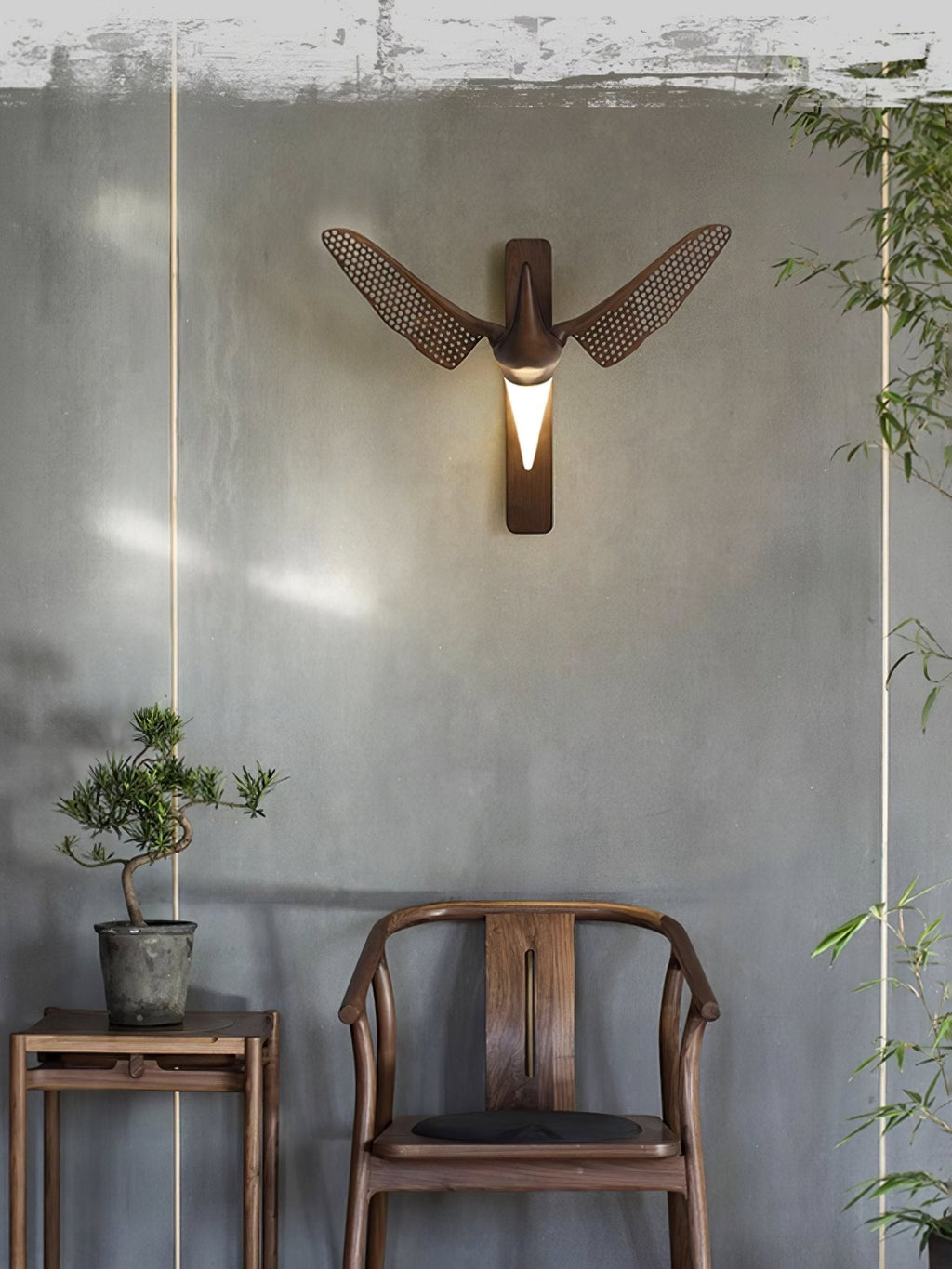 Avesa Wall Light