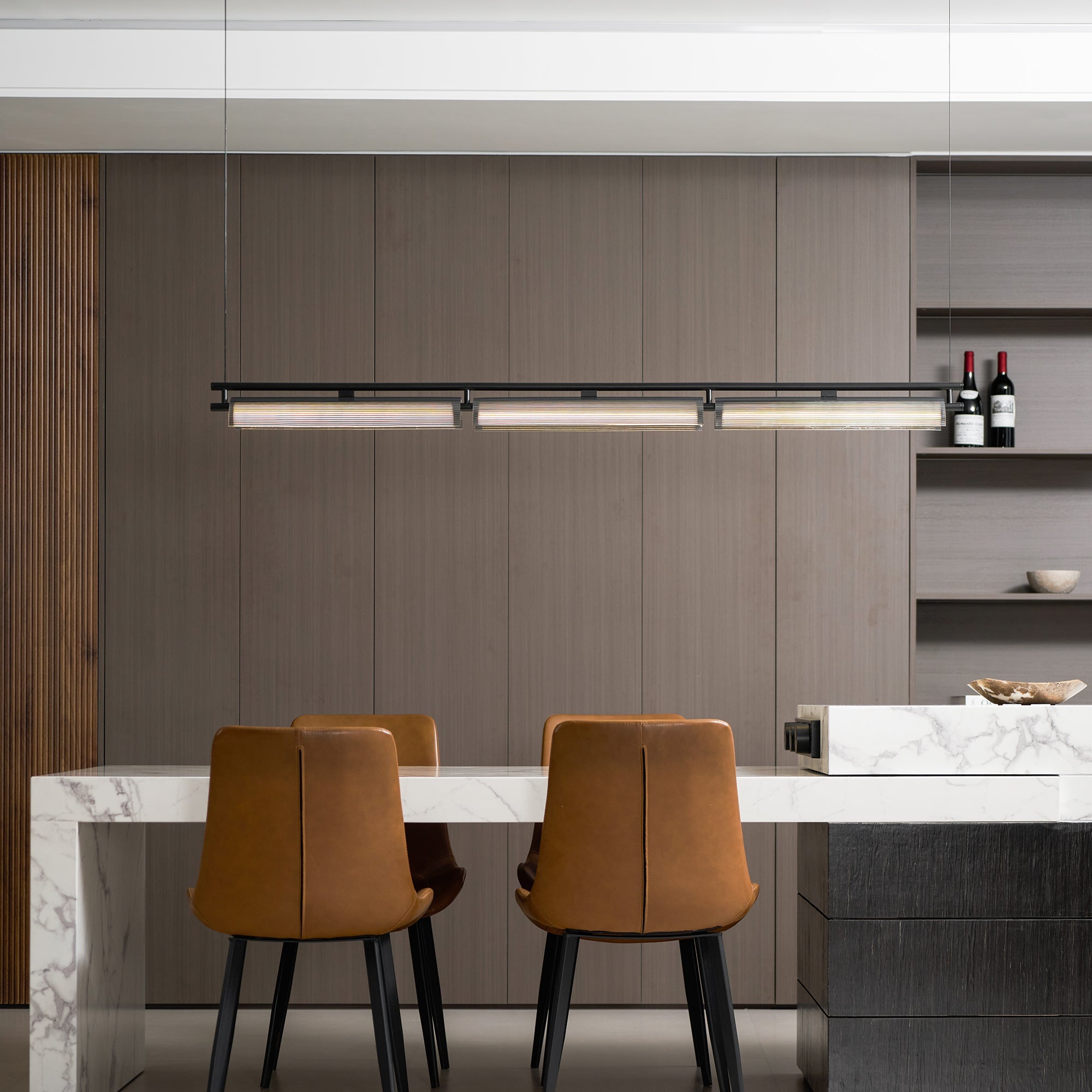 Axya Island Chandelier