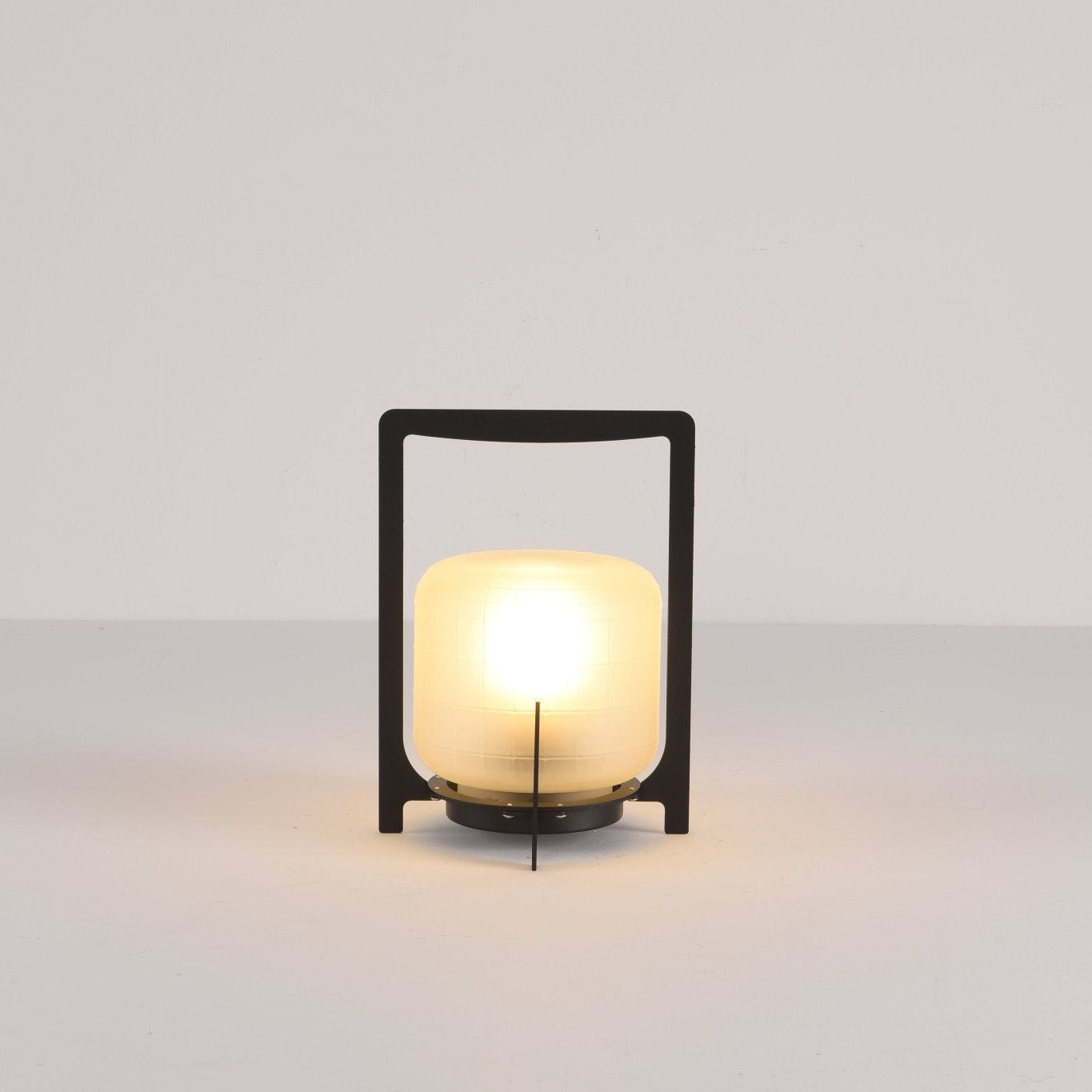 Black Twilight Lantern Table Lamp