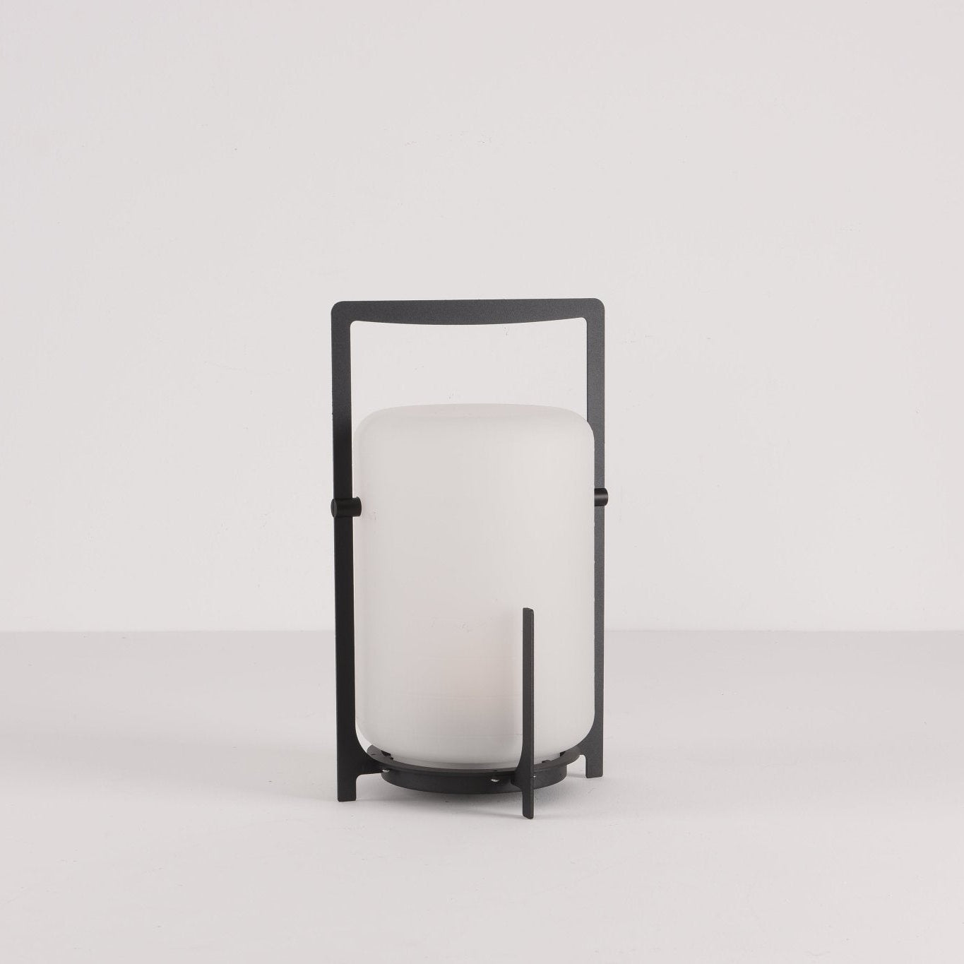 Black Twilight Lantern Table Lamp