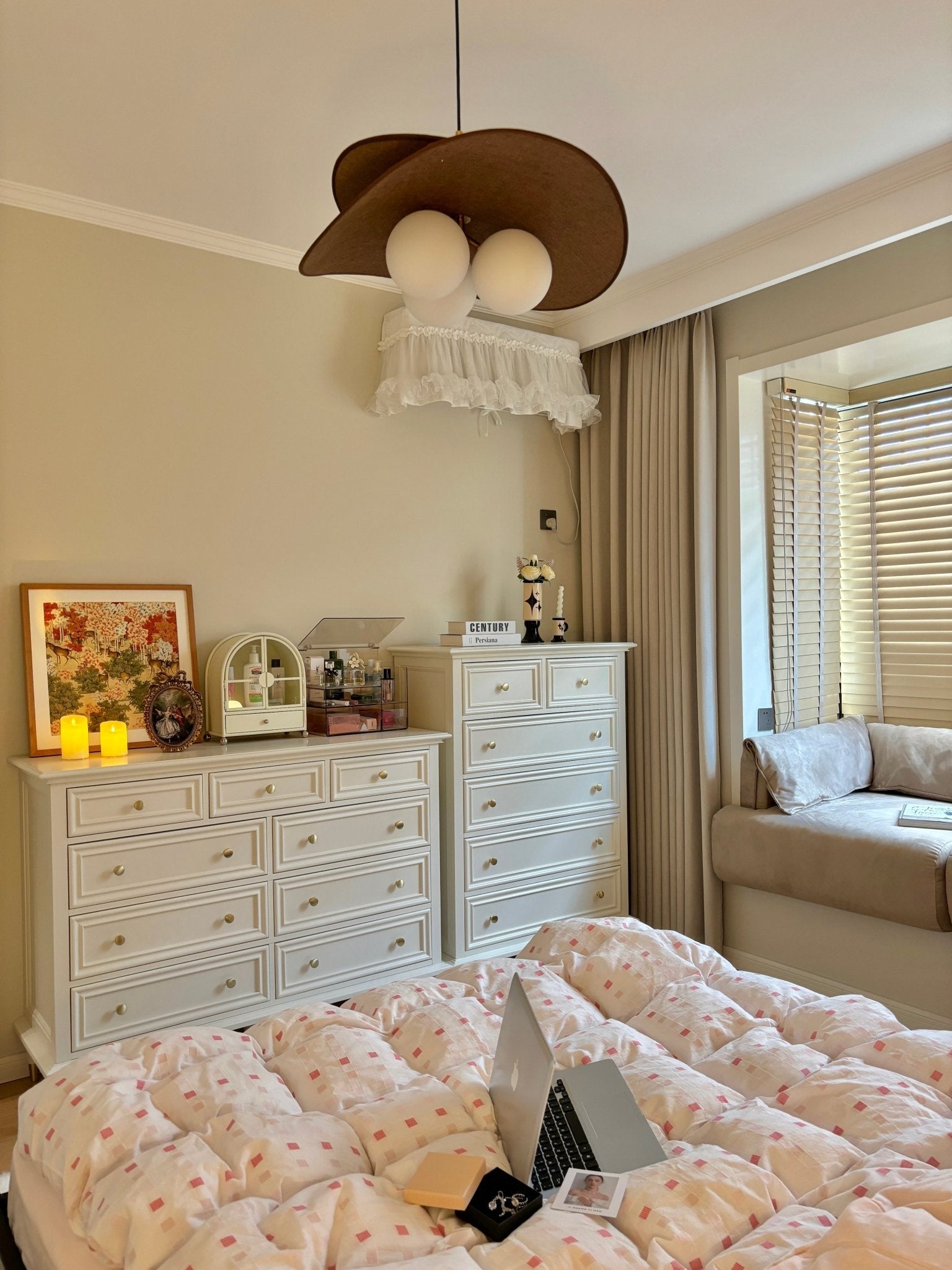 Bloom Petals Chandelier