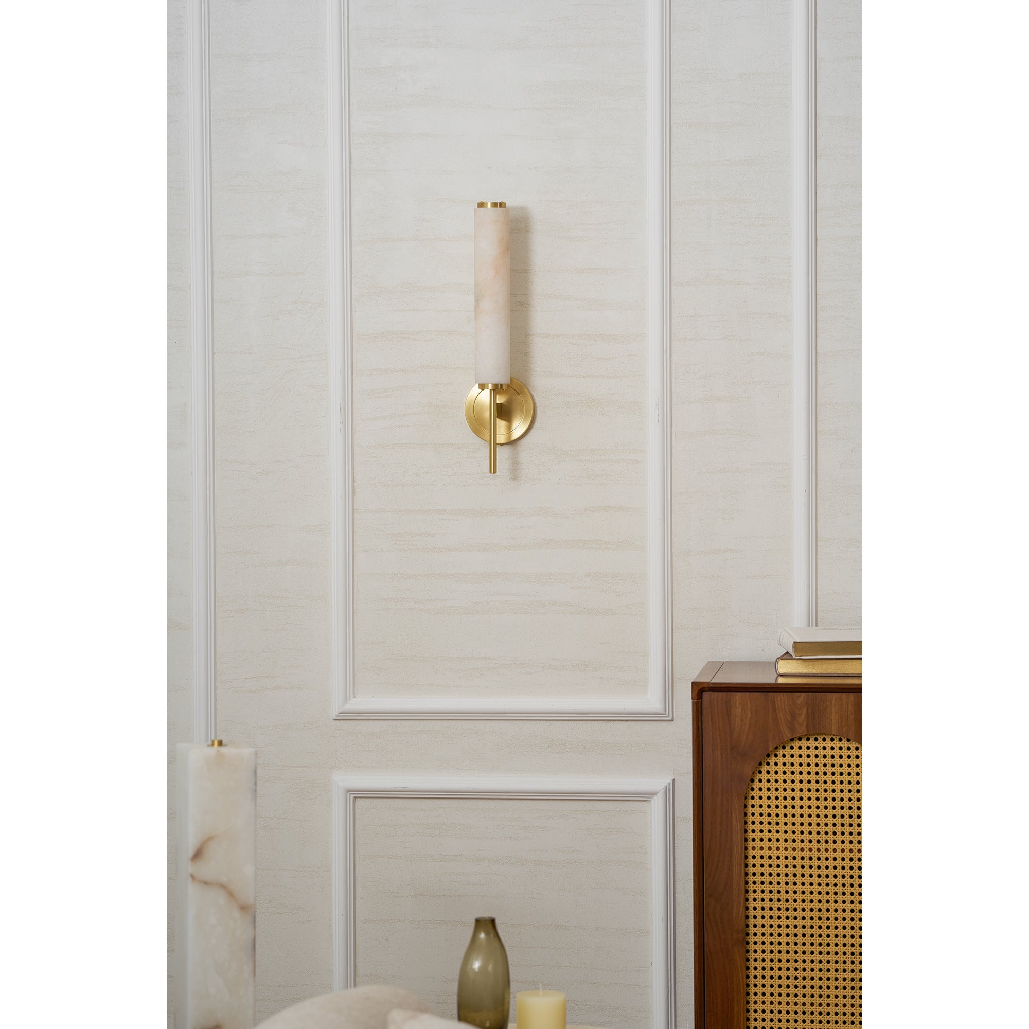 Brindisi Alabaster Wall Sconce