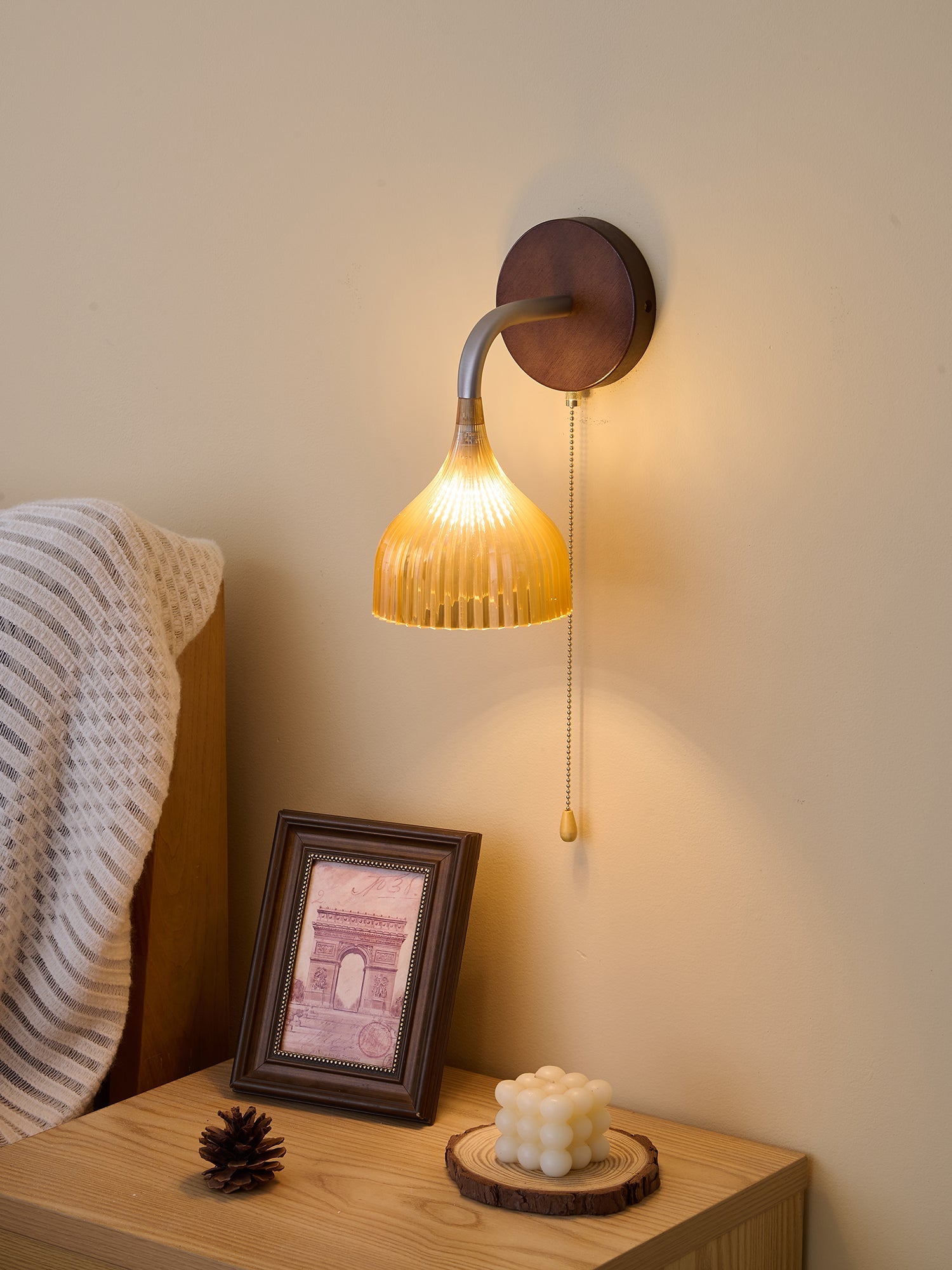 Lucina Wall Lamp